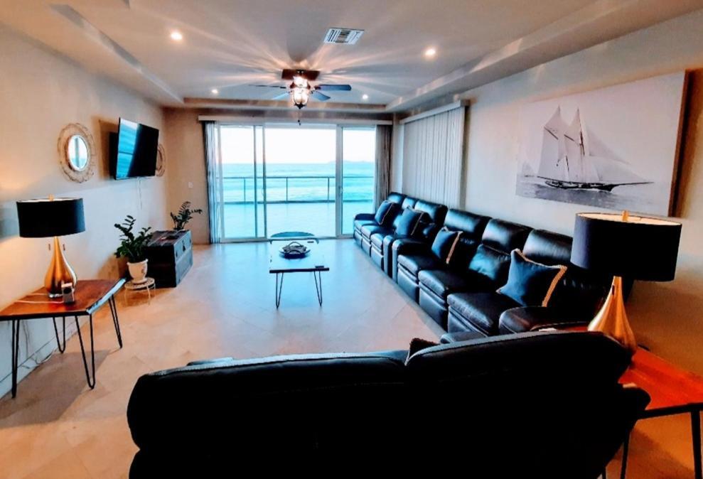 Stunning Oceanfront Condo On Usable Sandy Beach Rosarito Exterior foto